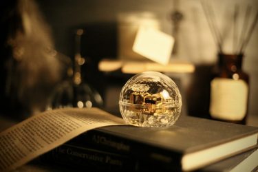 【究極の癒し体験】キャンドルとオルゴールで心も体もリラックス！癒し効果抜群のおすすめアイテムとは？